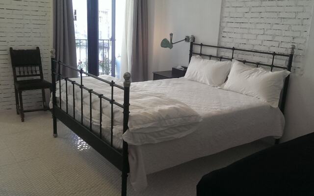 A'mo B&B