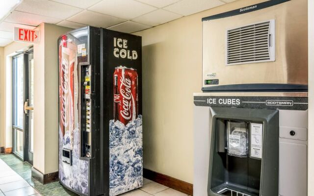 Executive Inn & Suites