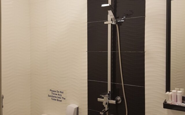 De Kpmj Boutique Hotel