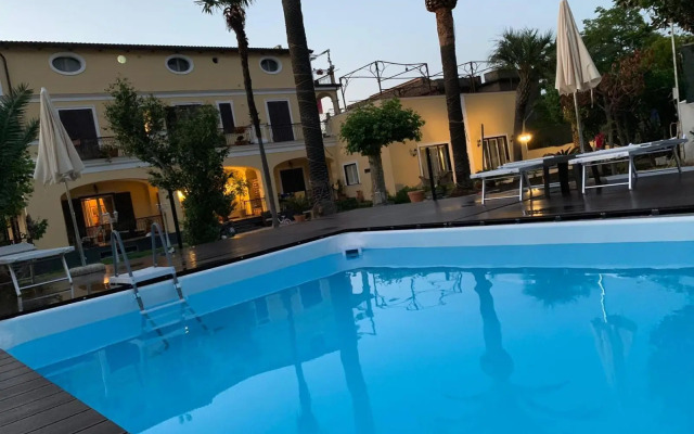 Viale Villa Arianna, 8