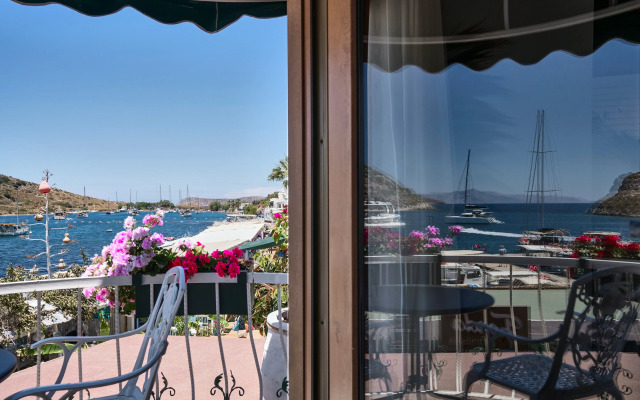 Liman Hotel Gumusluk- Adult Only