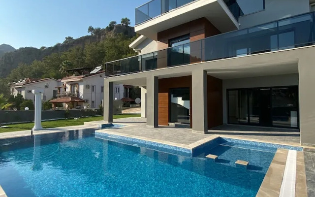 Göcek Mari̇n B Vi̇lla
