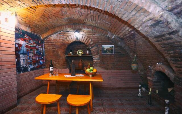 Apartment on Freedom Square Diuma Street