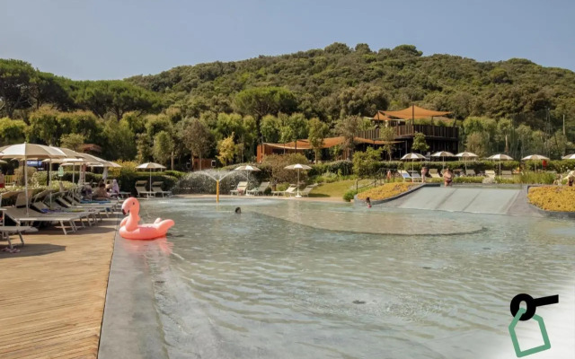 Deluxe - Two Bedroom No.2