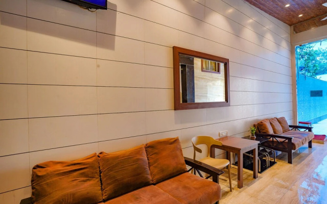 Starwood Residency by Fabhotel