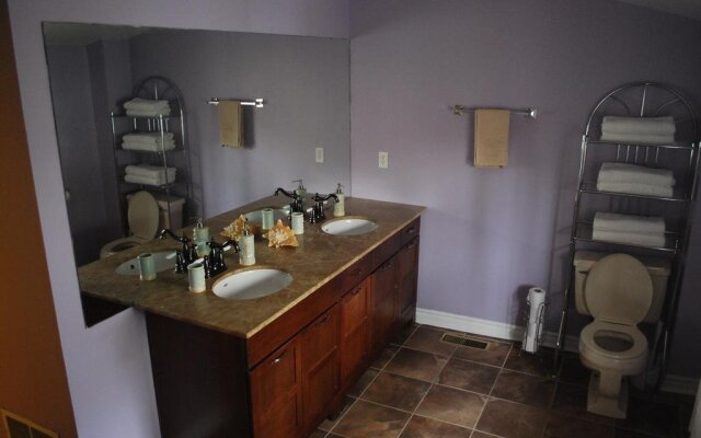 Lenau Guest House