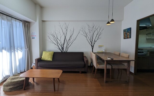 Pravafor Josai Apartment