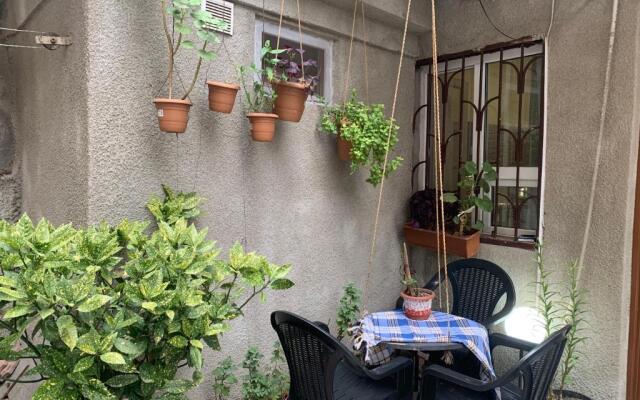 Downtown-home in the heart of old Tbilisi