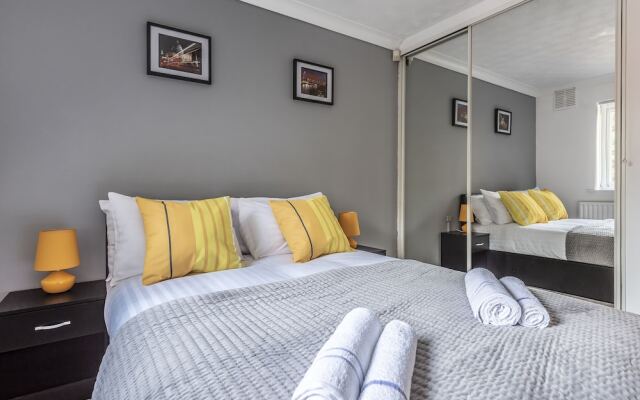 PM & Charles Luxury Apartment