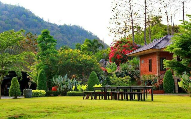 Bannrimkhao Khao Yai Resort บ้านริมเขา เขาใหญ่ รีสอร์ท