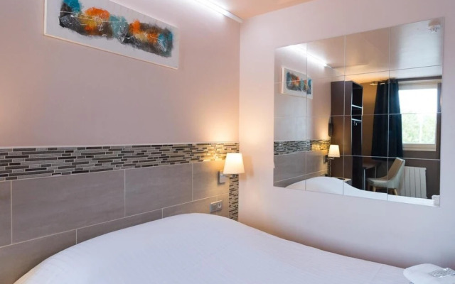 Wink Hotel Juvisy