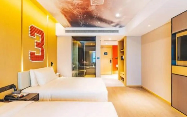 Atwell Suites Shanghai Wuning by IHG