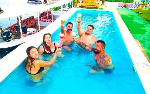 Fenti Camp Resort