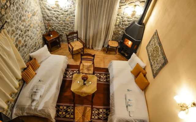 Karyatis Resort
