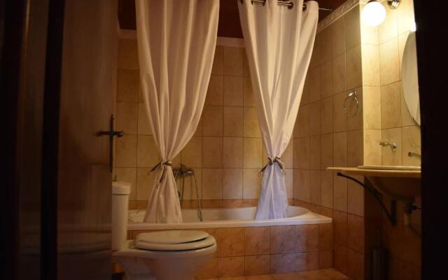 Geomelia Guest House