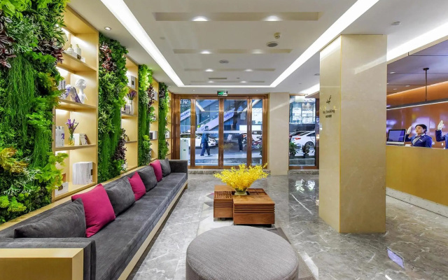 Lavande Hotel (Chongqing Jiefangbei Pedestrian Street) – Lobby – Chongqing