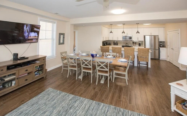 A208 Seaside Grandeur - 4 Br Condo