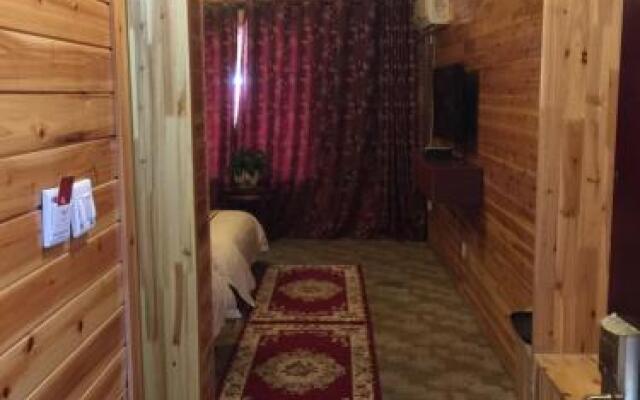 Gesaer Tibetan Culture Boutique Hotel