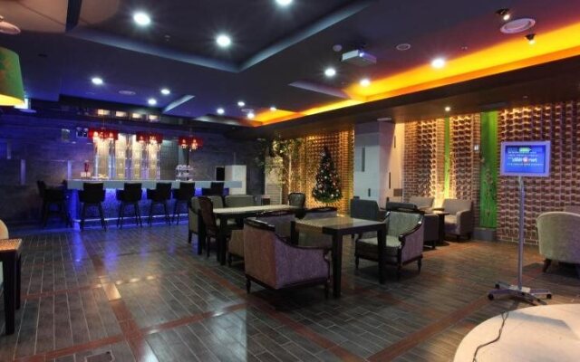 Cheonan B Hotel