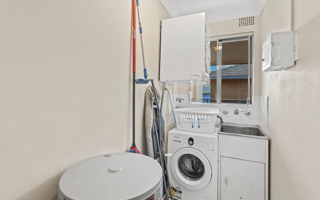 Kiah Unit 18 53 Victoria Parade