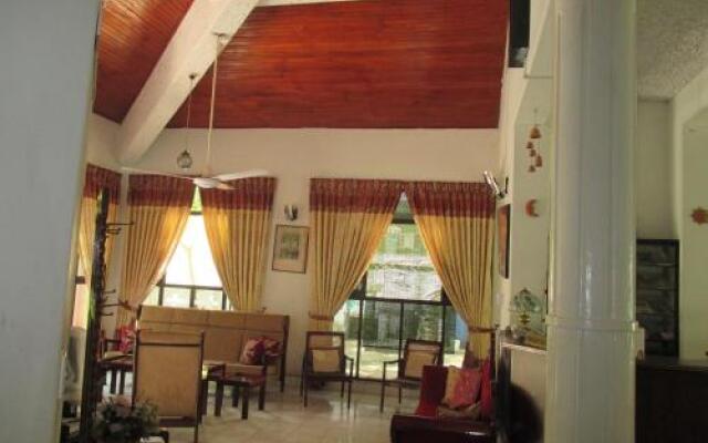 Thilanka Beach Resort