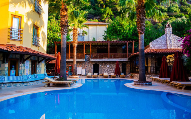 Dores Residence