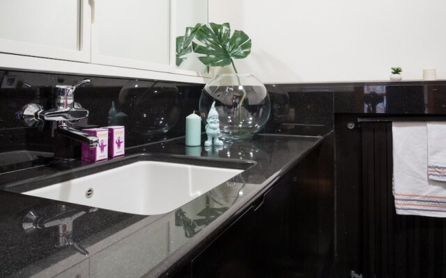 Montenapoleone Luxury Flat