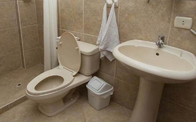 Yucay Plaza Inn