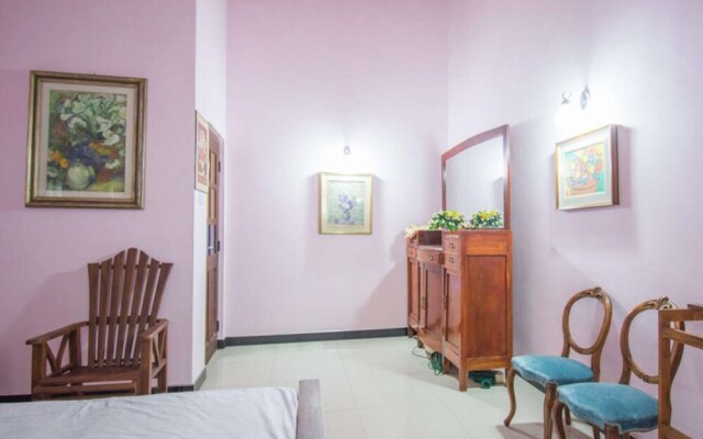 Kandy City Rest