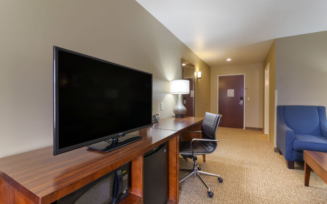 MainStay Suites Tioga