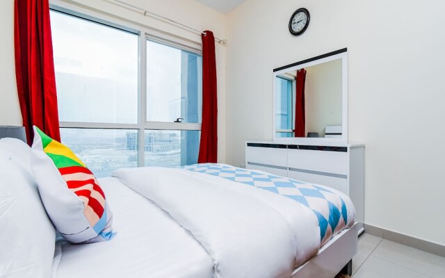 OYO Home 176 1BHK Lake Tower JLT