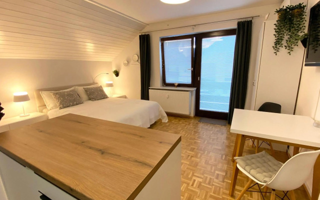 Studio Tara with balcony