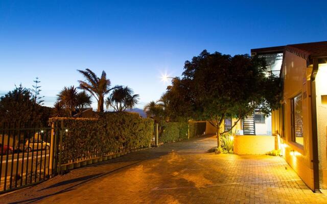 Tyger Hills Guest House