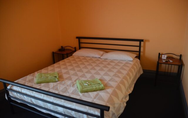 Copper Coast Hotel