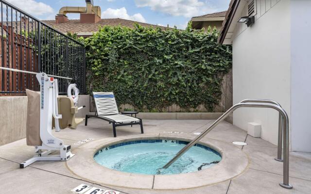 Best Western Rose Garden Inn