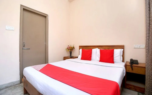 Comfort Inn by OYO Rooms