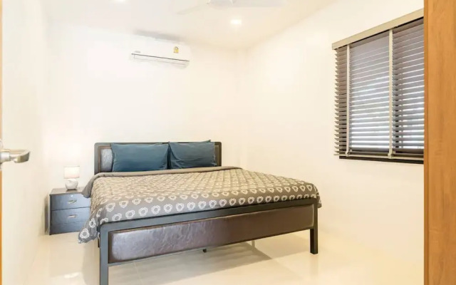 Chonlada Pool Access 2 BR Bungalow