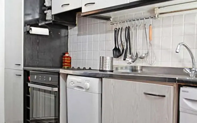 Raya Maisonette