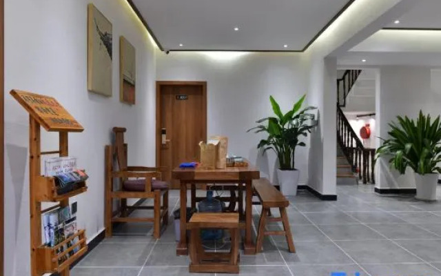 Fenghuang No. 1 Mansion · Chushang River View Homestay
