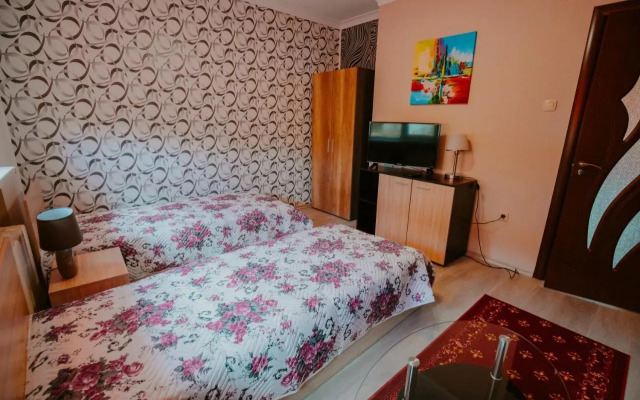 Dimitrovi Rooms