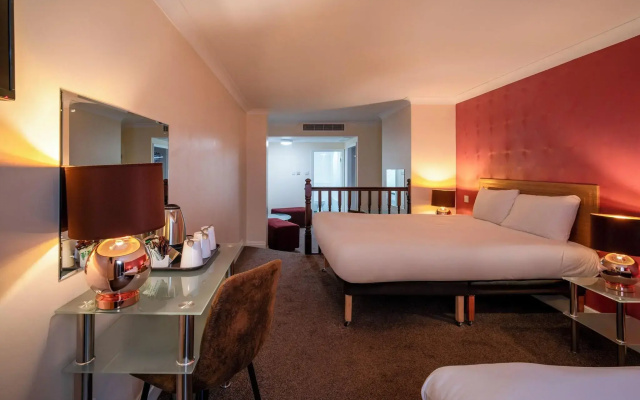 Britannia Sachas Hotel