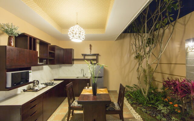 Flamingo Dewata Suite