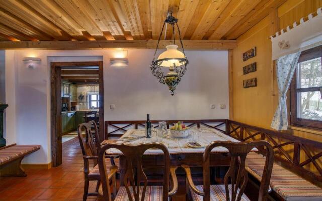 Chalet Kupljenik Near Bled Lake