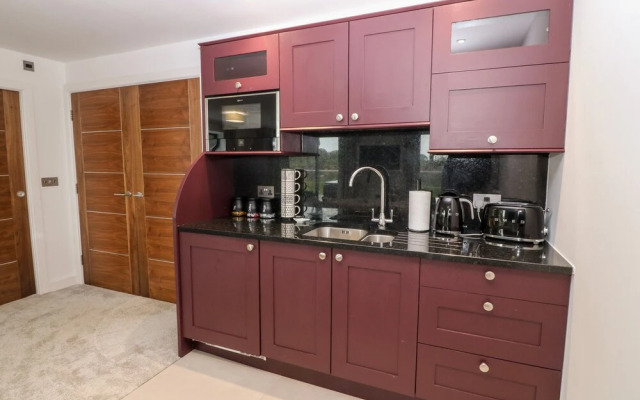 Dafarn Newydd Studio