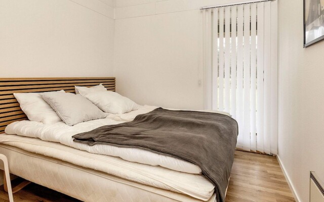 4 Star Holiday Home in Hals