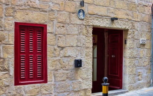 VBL Hostel – Adults only