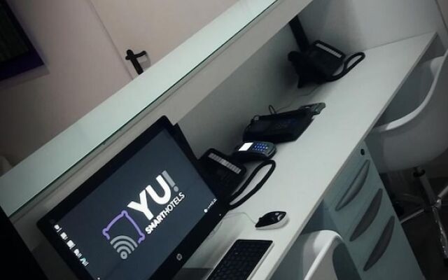 Yu Smarthotels
