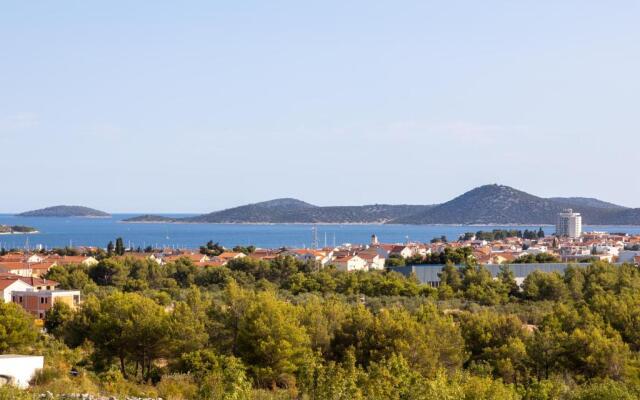 Luxury villa Mia