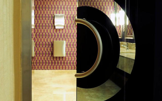 Demora Hotel