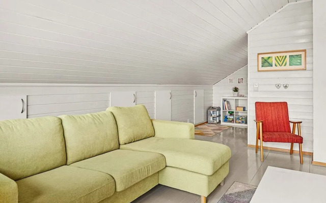 10 Person Holiday Home in Lindesnes-by Traum